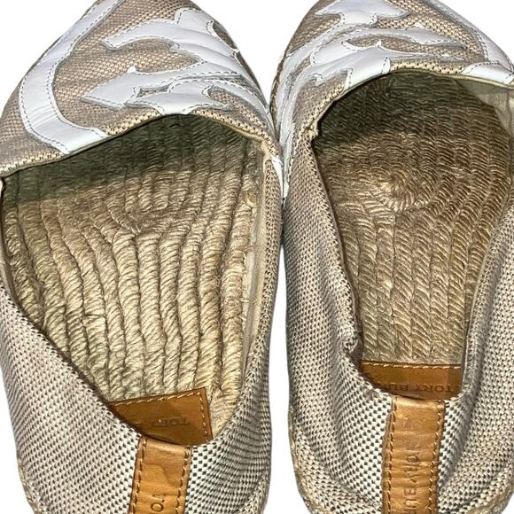 Tory Burch Lonnie Tan and White Logo Espadrille Flat-size 9.5 - Picture 5 of 9